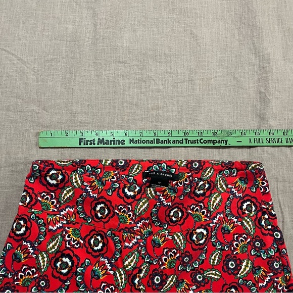 Zac & Rachel Red Floral Cropped Flat Front Pants Size 10 stretch Office Casual - Picture 6 of 6